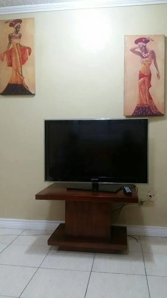 Oakland Guest Apartments